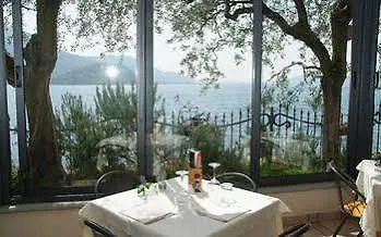 La Foresta Monteisola Hotel Monte Isola