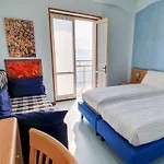 La Foresta Monteisola Hotel *