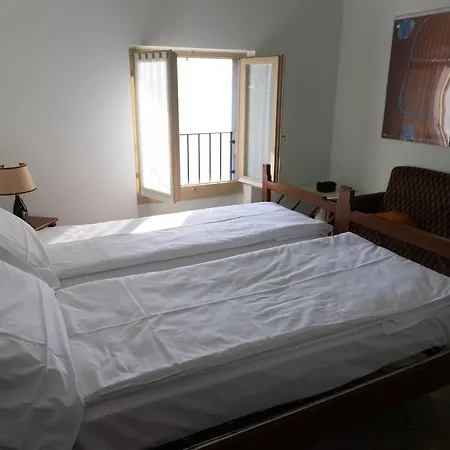 La Foresta Monteisola Hotell *