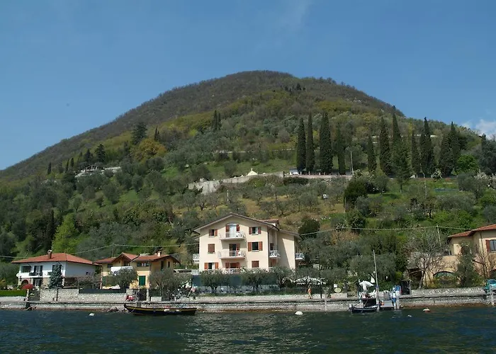 La Foresta Monteisola Hotel Monte Isola